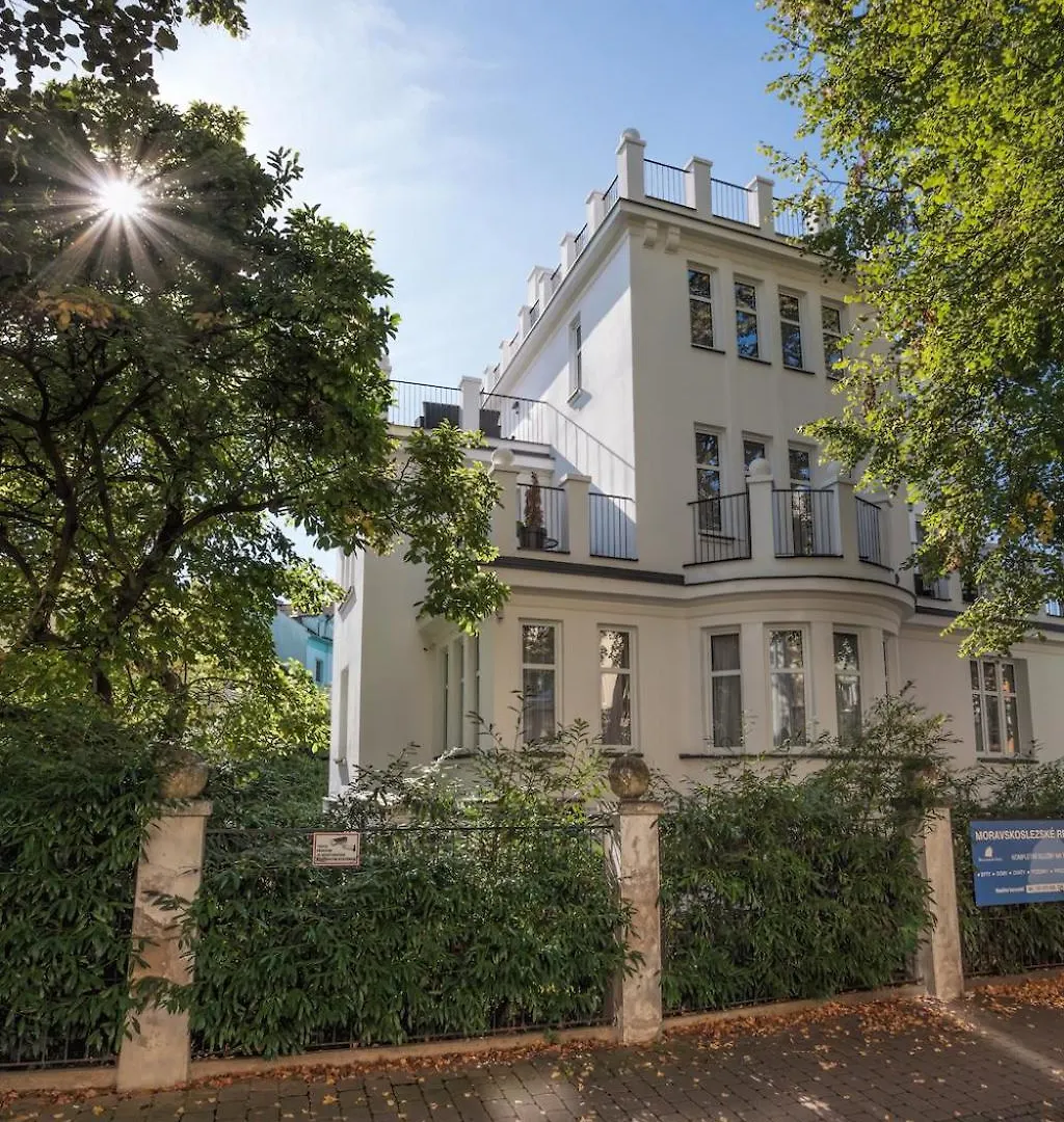 Apartments Villa Whitehouse Ostrava