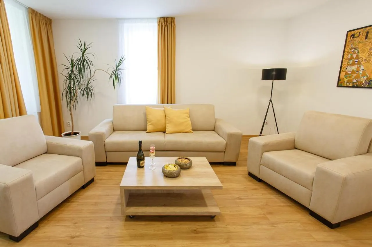 Apartments Villa Whitehouse Ostrava