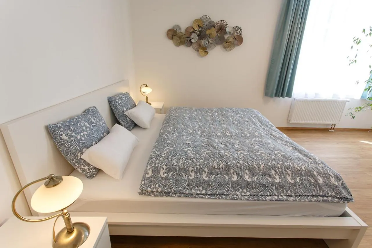 Apartments Villa Whitehouse Ostrava